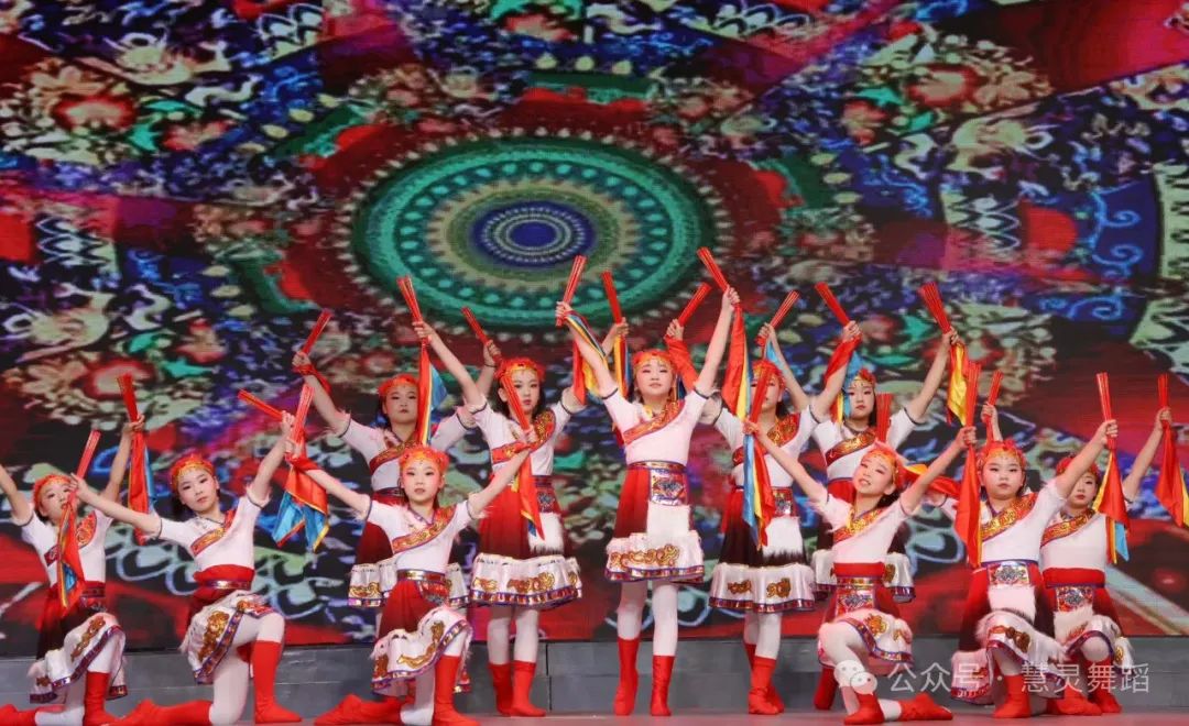 慧灵舞蹈参加安庆市广播电视台第十届少儿春晚录制圆满成功