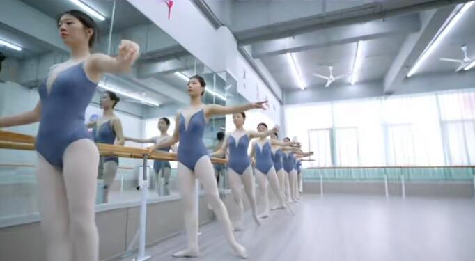 舞蹈有助于空间记忆、专注力同步提升，效果比同时间其他运动高出两倍